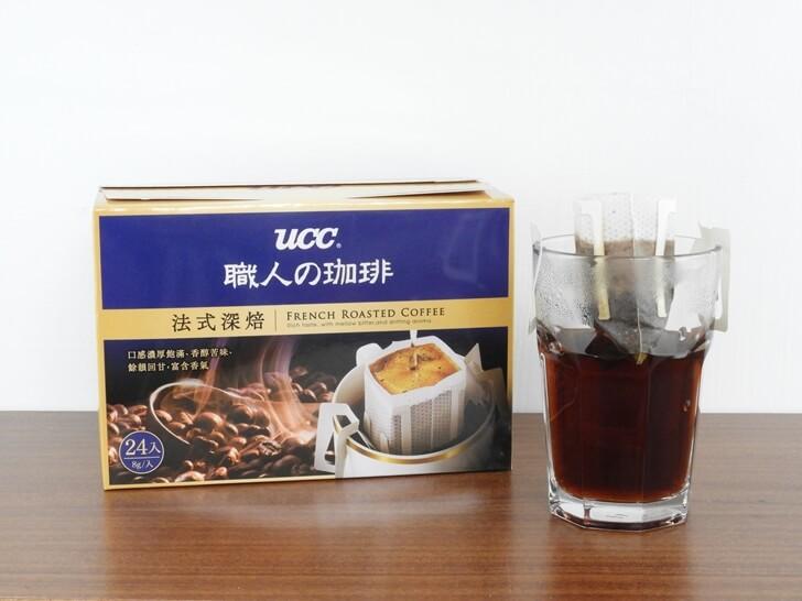 剛沖好的 UCC 職人系列法式深焙濾掛式咖啡